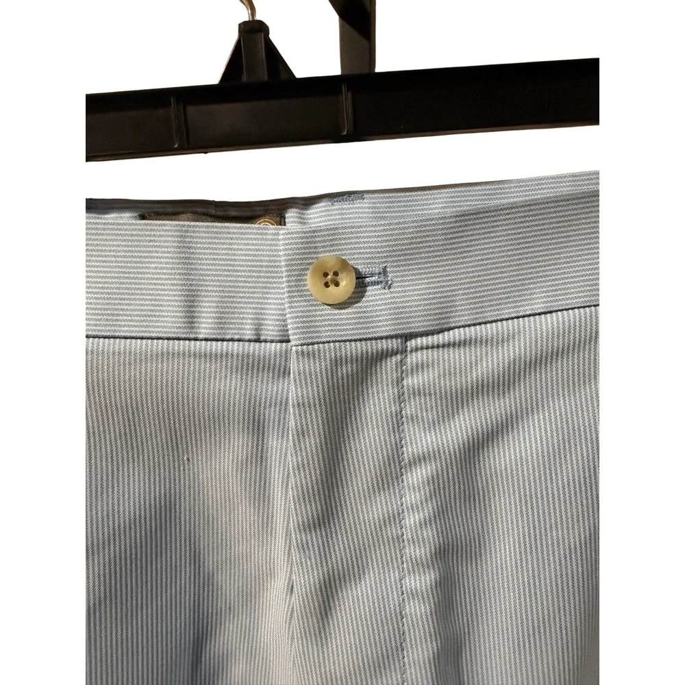 Peter Millar Crown Sport Mens 38 Blue White Strip Wicking Golf Shorts Seersucker
